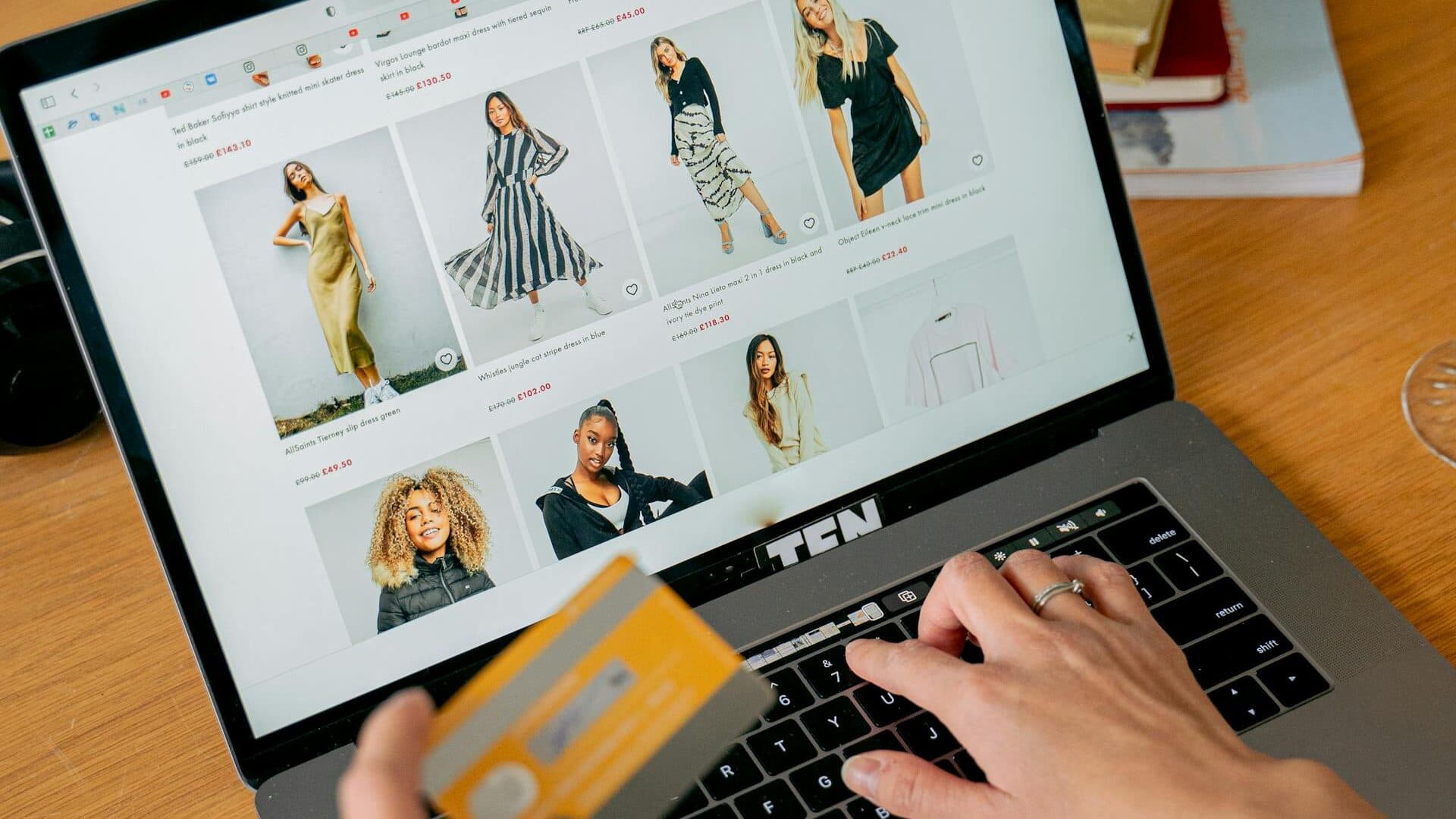 Google Shopping product listing ads displayed in search results
